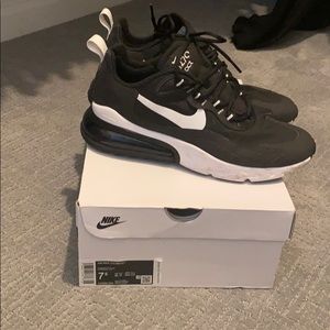 Air max 270 react